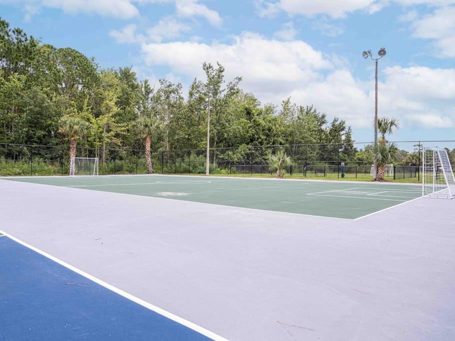 Orlando 1br Themed Vacation With Pool View Next To Apartment